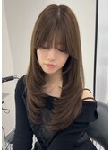 大人上品なロングレイヤースタイル