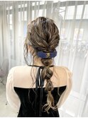 編みおろしヘアアレンジ