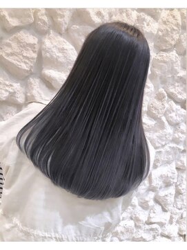 ヘアサロン エフ 渋谷(F) #ブルー#ハイライト#ストレート#髪質改善