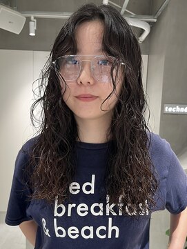 テクネ 天神大名(techne) 天神大名顔周りレイヤーカットミディアムボブタッセルボブパーマ