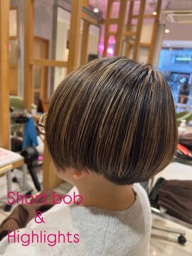 アース モード 新小岩店(EARTH/M) ショートボブ×ハイライト