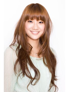 ナナナ パレナ 宝塚店(nanana parena) 軽すぎないカットで軽く見せる!