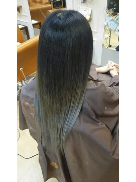 エクラート イーリス 高田馬場店(ECLART IriS) ≪高田馬場美容室≫