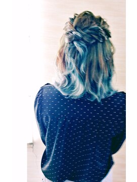 グラソリエント 夙川店(Grasolient) ブルーベージュグラデーション