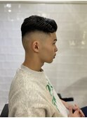 本格スキンフェードバーバースタイル