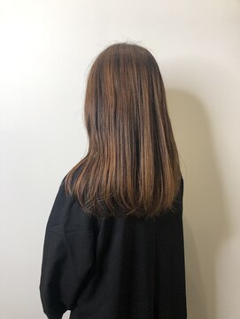 ゼンドットカラスマ(Zen.karasuma) ナチュラルハイライト×ロング