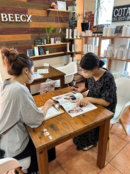 ヘアディレクション ビークス 上並榎店(HAIR DIRECTION BEECX)の写真/自分ではどうにもできない髪の悩みはプロにお任せ！10分以上の丁寧なカウンセリングで理想のスタイルに◎