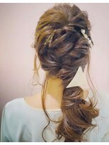 アン たまプラーザ(un)&nbsp;カジュアルアレンジ【たまプラーザ髪質オージュア認定サロン】