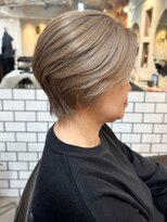 ティダスマイル(tida smile)&nbsp;似合わせカット+大人レイヤーショート