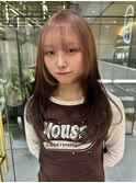 デザインカラーとデザインカットで可愛いレイヤースタイル