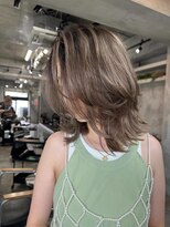 アポロ 横浜駅店(apollo)&nbsp;バレイヤージュハイライトシャドールーツダブルカラーレイヤー