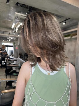 アポロ 横浜駅店(apollo) バレイヤージュハイライトシャドールーツダブルカラーレイヤー