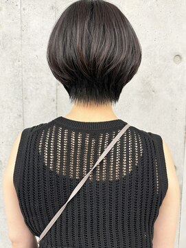 モリオ(morio) 【浦和 小野寺秀美】くびれショート×ワンカールパーマ