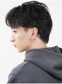 フェザーショート毛流れリバースパーマツーブロ流行