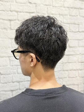 グレイスフル バーバープラチナム 六本木店(Graceful Barber platinum) メンズ/ツーブロック/ショート/アップバング/黒髪/刈り上げ