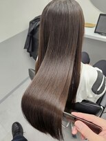 トッカ 茨木(tocca)&nbsp;「傷ませずにクセを伸ばす。髪質改善×縮毛矯正の実力」