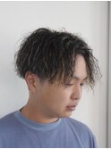 一宮ツイスパ×ハイライトセンターパートおしゃれ感