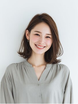 e.m.a プレミアムビューティーサロン 栄駅店(e.m.a PREMIUM BEAUTY SALON) レイヤーカット/イメチェン/外ハネボブ/美髪/ワイドバング/髪型