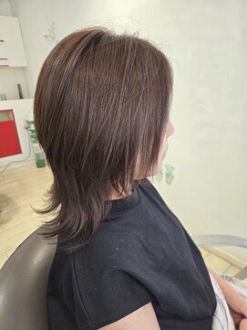 美容室ぱふ 土浦店 ミディアムウルフ