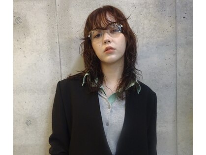 アンバー(AMBER)の写真