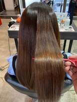 ヴィスト バイ レボ(VIST by REVO) ピンクベージュ/アンブレラカラー/クールショート/前髪/新松戸