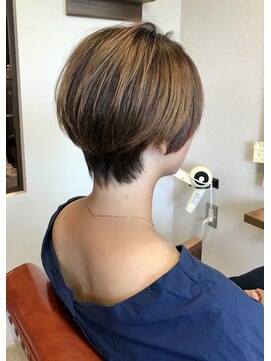 モカ ヘアーデザイン(moca HAIR DESIGN) 頭の丸みを残したマッシュショート