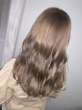 ヴェンティ(ventie) グラマラスベージュカラー