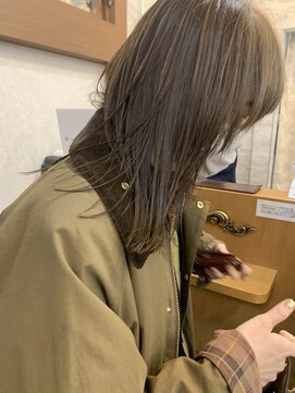 シャンティー(shanti) パッっとセミディ＋顔周りマッシュ＋グレージュ