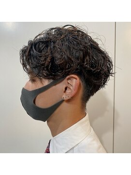 ローカル 四ツ谷(Local) メンズカットパーマ