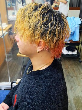 ヘアークリエイ トポライトウィロー 烏丸(Hair Create Polite willow) 20代30代メンズツイストパーマ束感トラッドオシャレ感ショート