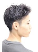 直毛でも巻けるツーブロックハードツイスト立体感パーマ