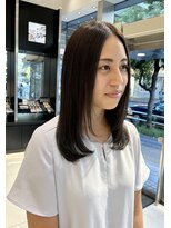 オリーブグレージュ
