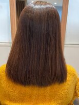 クララ カシハラ(CLALA Kashihara)&nbsp;絹髪/オレンジブラウン/丸みセミロング/髪質改善