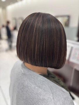 タヤ 千葉そごう店(TAYA) ハイライトボブ