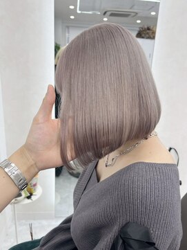 エイル アメ村(Eir) カラー特化/ブリーチ/ダブルカラー/インナーカラー/リタッチ