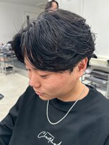 フィフス 名駅(fifth)&nbsp;大人の抜け感を演出する、今トレンドのフェザーパーマ