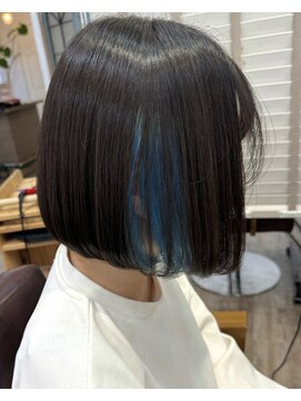 ラウラアンドロー(LAURA&RO) 【シアンインナーカラー】