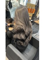 ラピス 大阪心斎橋店(Lapis)&nbsp;アッシュ／グレー／髪質改善／ヨシンモリ／エクステ／レイヤー