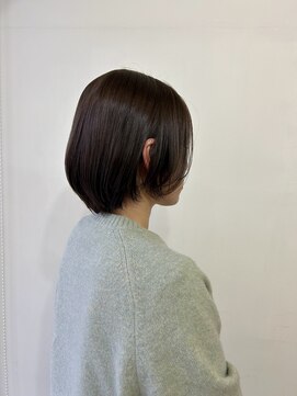 ペスカケイクリエイティブ(PESCA K-CREATIVE) スモーキーカラーのショートボブ