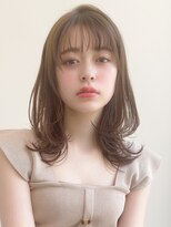 トゥーナ 表参道(tona)&nbsp;ミディアムレイヤー、外ハネボブ、グレージュ、脱白髪染め☆