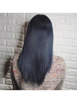 リー 東三国(Lee) ブルシャンブルー