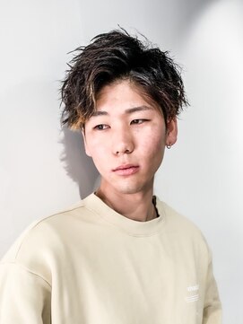 フジヤマ バーバー ショップ(FUJIYAMA BARBER SHOP) 七三コンマオールバックツイストパーマヘア