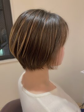 ヘアスペース リズム グリーン(Hair space Rizm green) ナチュラルショート