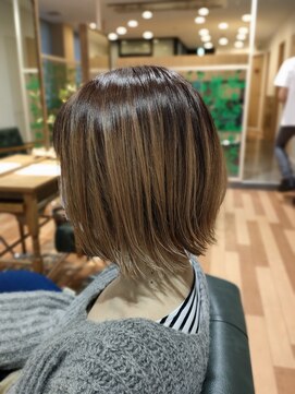 ルッカランス 王子店(Lucca Lance) 12月　最旬の切りっぱなしスタイル