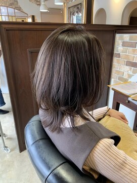 アドラーブル 長岡新保店(adorable) 20代30代髪質改善ベージュ毛先パーマ丸みひし形透け感