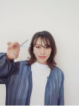 オズ エフ(ｏｚ ｆ［e・f］)&nbsp;エミ 