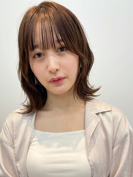 グリンプス 大濠店(Glimpse) シースルーバング くびれヘア 外ハネボブ 艶感 ベージュ