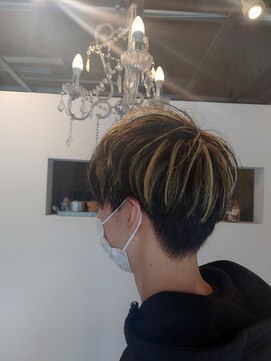 ヘアーデザイン ユーケー(Hair design Yu K) メンズ×ハイライト