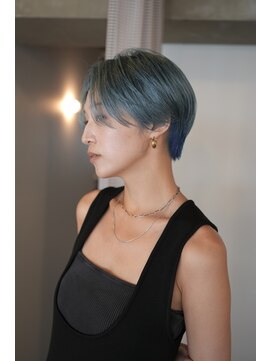 シセイ 青山(SHISEI) ブルーカラー/ハンサムショート/ショートボブ/ショート