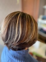 クレマチス(Clematis)&nbsp;白髪ぼかしでイメージチェンジ